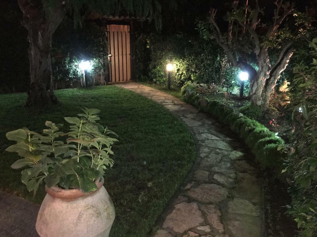 Villa Venere Near The Sea- 25 Minutes To S.Peter 라디스폴리 외부 사진