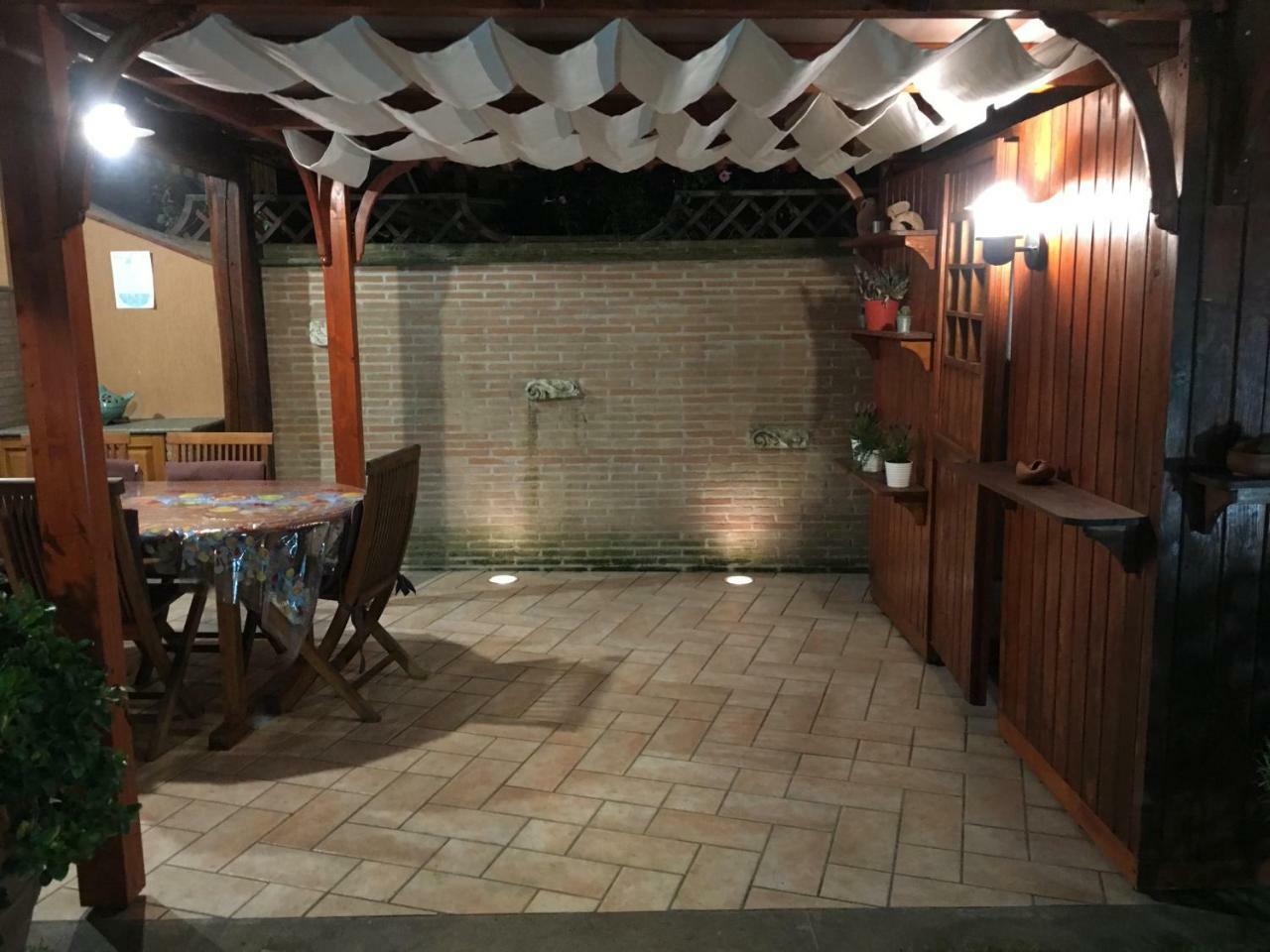 Villa Venere Near The Sea- 25 Minutes To S.Peter 라디스폴리 외부 사진