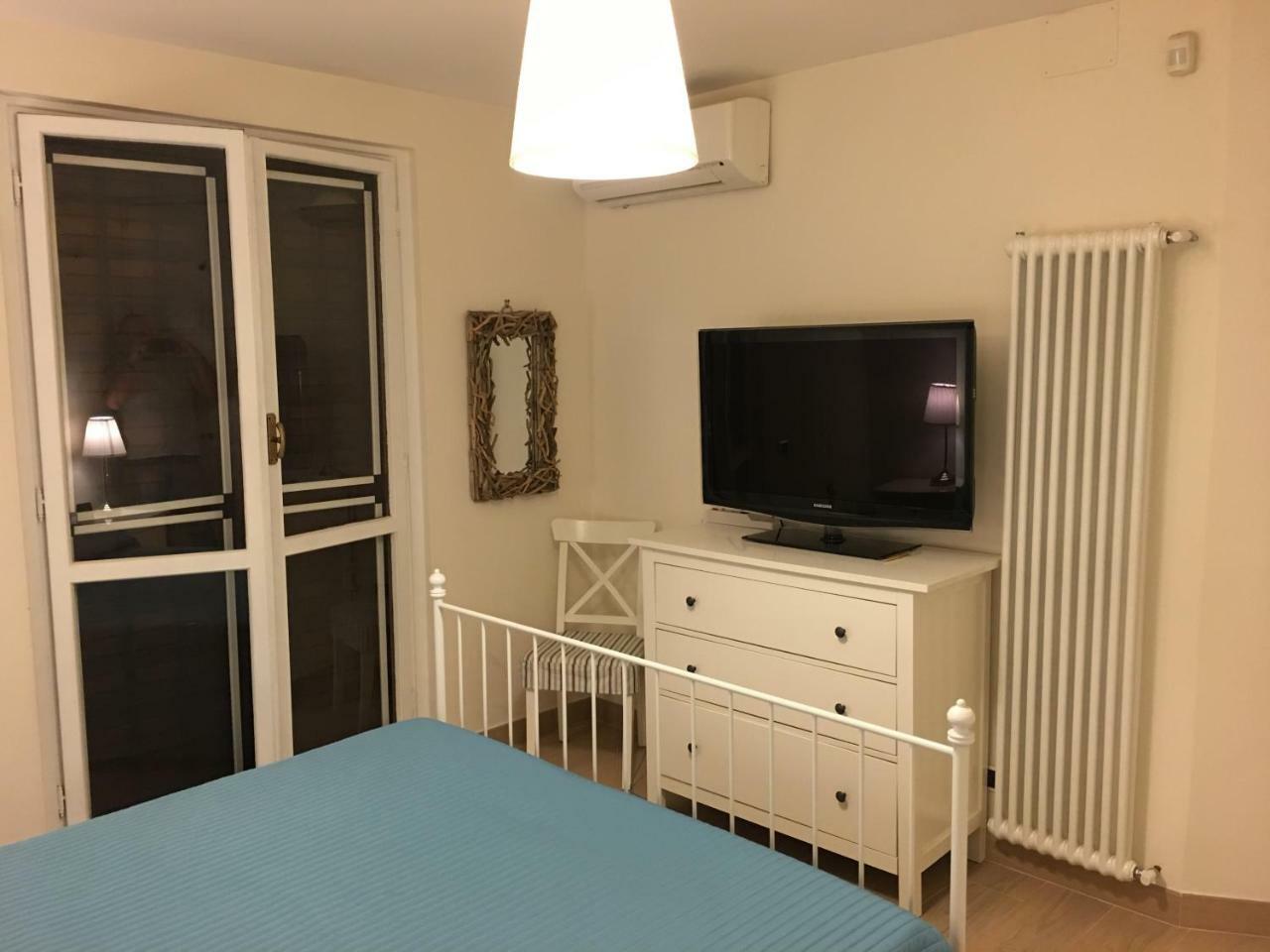 Villa Venere Near The Sea- 25 Minutes To S.Peter 라디스폴리 외부 사진